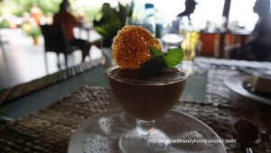 Paul Gauguin Cruises Tahiti & Society Islands Luxury Travel Virtuoso Izumi Ogawa Trip agent vacation advisor Vision French Polynesia Cruise ship boat huahine