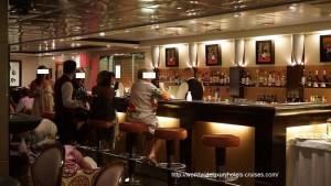 Paul Gauguin Cruises Tahiti & Society Islands Luxury Travel Virtuoso Izumi Ogawa Trip agent vacation advisor Vision French Polynesia Cruise ship boat huahine
