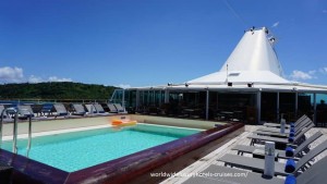 Paul Gauguin Cruises Tahiti & Society Islands Luxury Travel Virtuoso Izumi Ogawa Trip agent vacation advisor Vision French Polynesia Cruise ship boat