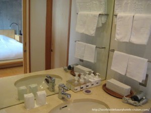 Beniya Mukayu Tokyo Luxury Travel Japan Izumi Ogawa Trip Vision Kagaonsen relais chateaux ryokan