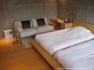 Beniya Mukayu Tokyo Luxury Travel Japan Izumi Ogawa Trip Vision Kagaonsen relais chateaux ryokan