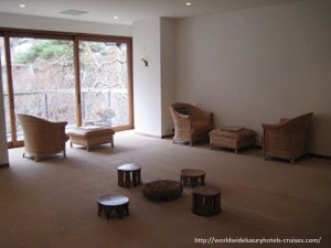 Beniya Mukayu Tokyo Luxury Travel Japan Izumi Ogawa Trip Vision Kagaonsen relais chateaux ryokan