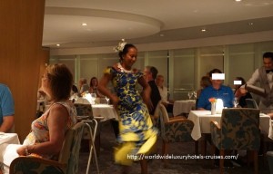 Paul Gauguin Cruises Tahiti & Society Islands Luxury Travel Virtuoso Izumi Ogawa Trip agent vacation advisor Vision French Polynesia Cruise ship boat tahaa