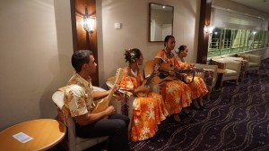 Paul Gauguin Cruises Tahiti & Society Islands Luxury Travel Virtuoso Izumi Ogawa Trip agent vacation advisor Vision French Polynesia Cruise ship boat ocean water sand beach Moorea shark stingray