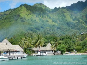 Paul Gauguin Cruises Tahiti & Society Islands Luxury Travel Virtuoso Izumi Ogawa Trip agent vacation advisor Vision French Polynesia Cruise ship boat ocean water sand beach Moorea shark stingray