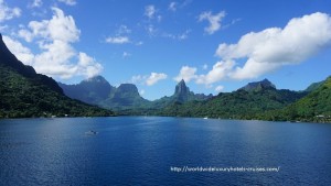 Paul Gauguin Cruises Tahiti & Society Islands Luxury Travel Virtuoso Izumi Ogawa Trip agent vacation advisor Vision French Polynesia Cruise ship boat Bora Bora ocean water sand beach Moorea