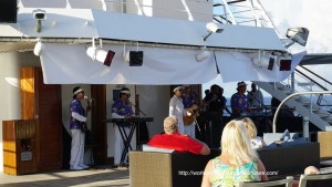 Paul Gauguin Cruises Tahiti & Society Islands Luxury Travel Virtuoso Izumi Ogawa Trip agent vacation advisor Vision French Polynesia Cruise ship boat Bora Bora ocean water sand beach Moorea