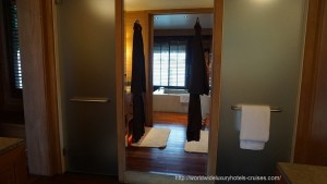 Four Seasons Resort overwater bungalow snorkel room bath bed Tahiti Society Islands Luxury Travel Virtuoso Izumi Ogawa Trip agent vacation advisor Vision French Polynesia Cruise ship boat Bora Bora ocean water sand beach