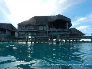 Four Seasons Resort overwater bungalow snorkel room bath bed Tahiti Society Islands Luxury Travel Virtuoso Izumi Ogawa Trip agent vacation advisor Vision French Polynesia Cruise ship boat Bora Bora ocean water sand beach