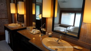 St. Regis Resort Bora Bora overwater bungalow snorkel room bath bed Tahiti Society Islands Luxury Travel Virtuoso Izumi Ogawa Trip agent vacation advisor Vision French Polynesia Cruise ship boat ocean water sand beach