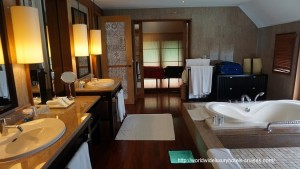 St. Regis Resort Bora Bora overwater bungalow snorkel room bath bed Tahiti Society Islands Luxury Travel Virtuoso Izumi Ogawa Trip agent vacation advisor Vision French Polynesia Cruise ship boat ocean water sand beach