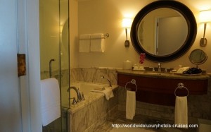 Four Seasons Resort Beverly Wilshire Hills Luxury Travel Virtuoso Izumi Ogawa Trip agent vacation advisor Vision California Rodeo Drive Shopping Hollywood Cut Restaurant Steak 90210 Pretty Woman Julia Roberts Richard Gere location movie stars pool bar celebrity