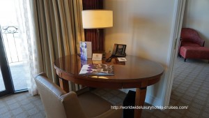 Four Seasons Resort Beverly Wilshire Hills Luxury Travel Virtuoso Izumi Ogawa Trip agent vacation advisor Vision California Rodeo Drive Shopping Hollywood Cut Restaurant Steak 90210 Pretty Woman Julia Roberts Richard Gere location movie stars pool bar celebrity