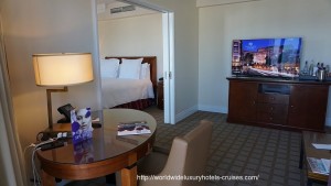 Four Seasons Resort Beverly Wilshire Hills Luxury Travel Virtuoso Izumi Ogawa Trip agent vacation advisor Vision California Rodeo Drive Shopping Hollywood Cut Restaurant Steak 90210 Pretty Woman Julia Roberts Richard Gere location movie stars pool bar celebrity