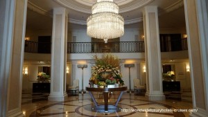 Four Seasons Resort Beverly Wilshire Hills Luxury Travel Virtuoso Izumi Ogawa Trip agent vacation advisor Vision California Rodeo Drive Shopping Hollywood Cut Restaurant Steak 90210 Pretty Woman Julia Roberts Richard Gere location movie stars pool bar celebrity