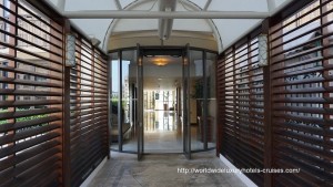 Four Seasons Resort Beverly Wilshire Hills Luxury Travel Virtuoso Izumi Ogawa Trip agent vacation advisor Vision California Rodeo Drive Shopping Hollywood Cut Restaurant Steak 90210 Pretty Woman Julia Roberts Richard Gere location movie stars pool bar celebrity