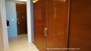 Waldorf Astoria Beverly Wilshire Hills Luxury Travel Virtuoso Izumi Ogawa Trip agent vacation advisor Vision California Rodeo Drive Shopping Hollywood Cut Restaurant Steak location movie stars pool bar celebrity pool bar view president bill Clinton blog