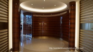 Waldorf Astoria Beverly Wilshire Hills Luxury Travel Virtuoso Izumi Ogawa Trip agent vacation advisor Vision California Rodeo Drive Shopping Hollywood Cut Restaurant Steak location movie stars pool bar celebrity pool bar view president bill Clinton blog