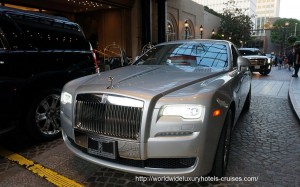 Waldorf Astoria Beverly Wilshire Hills Luxury Travel Virtuoso Izumi Ogawa Trip agent vacation advisor Vision California Rodeo Drive Shopping Hollywood Cut Restaurant Steak location movie stars pool bar celebrity pool bar view president bill Clinton blog