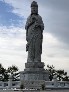 Silver Explorer, Kobe, Silversea, Explorer, expedition, Ship, Tour, deck, plan, host, cruises, cruise, virtuoso, voyages, Asia, Sea, Izumi, Ogawa, Vision, travel, luxury, vacation, Japan, Okayama, Takamatsu, Miyajima, Hiroshima, Hagi, Sakaiminato, Kanazawa, Sokcho, Korea, South, Busan, Pusan, jacuzzi, restaurant, lounge, concierge