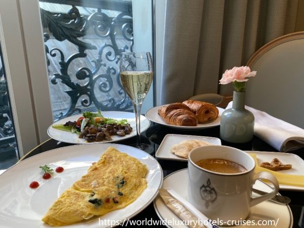 インターコンチネンタルパリルグラン改装後　インターコンチネンタルパリ　ルグラン　インターコンチネンタルパリルグラン　パリ　フランス　カフェドラぺ　クラブラウンジ　オペラ座ビュー　オペラビュー　Virtuoso 　IHG 　izumiogawa ラグジュアリートラベルアドバイザー　Luxeperience Travel　パリ旅行　フランス旅行　ラグジュアリーホテル　